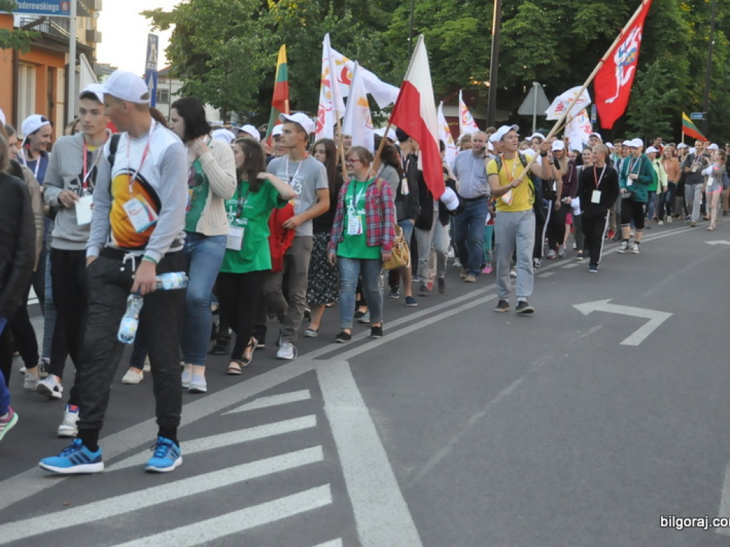 Młodzież z Litwy już u biłgorajskich rodzin (FOTO)