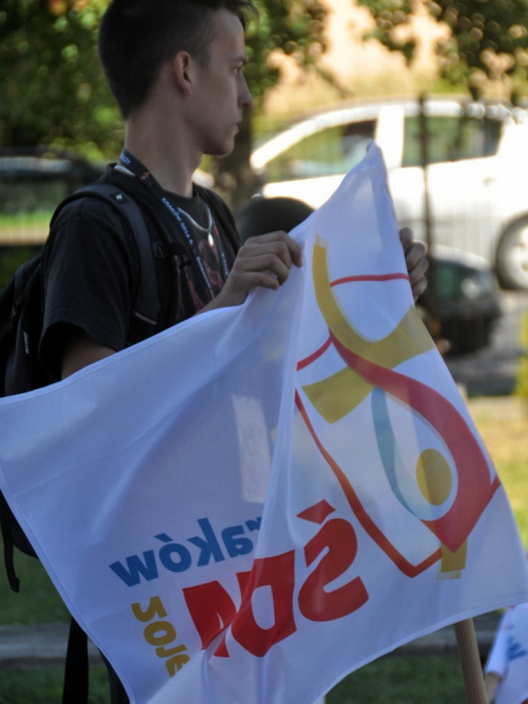 Światowe Dni Młodzieży - pielgrzymi modlili się w świątyni św. Jana Pawła II (FOTO)
