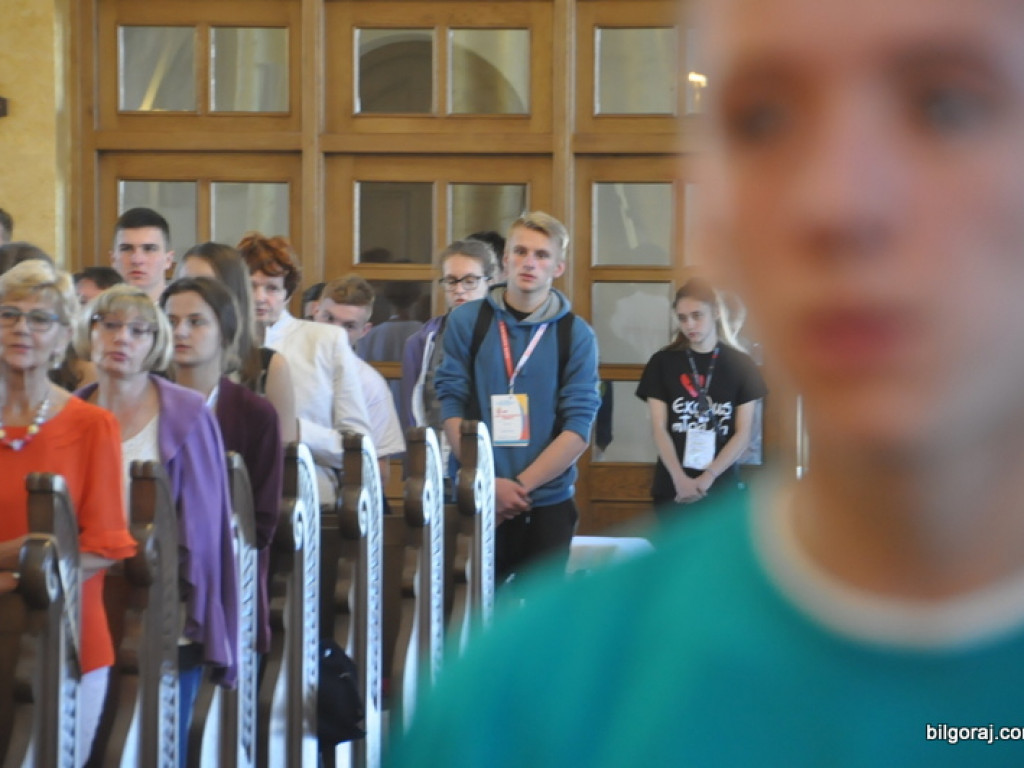 Światowe Dni Młodzieży - pielgrzymi modlili się w świątyni św. Jana Pawła II (FOTO)