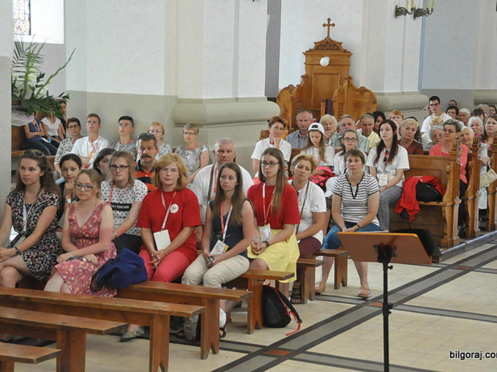 Światowe Dni Młodzieży - pielgrzymi nawiedzili sanktuarium św. Marii Magdaleny (FOTO, AUDIO)