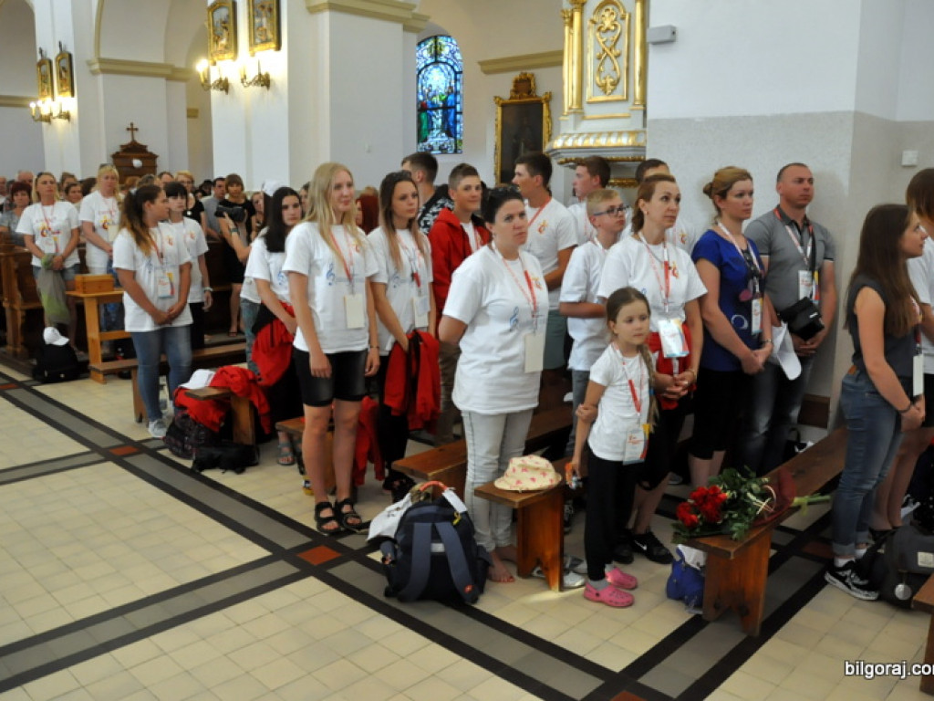 Światowe Dni Młodzieży - pielgrzymi nawiedzili sanktuarium św. Marii Magdaleny (FOTO, AUDIO)