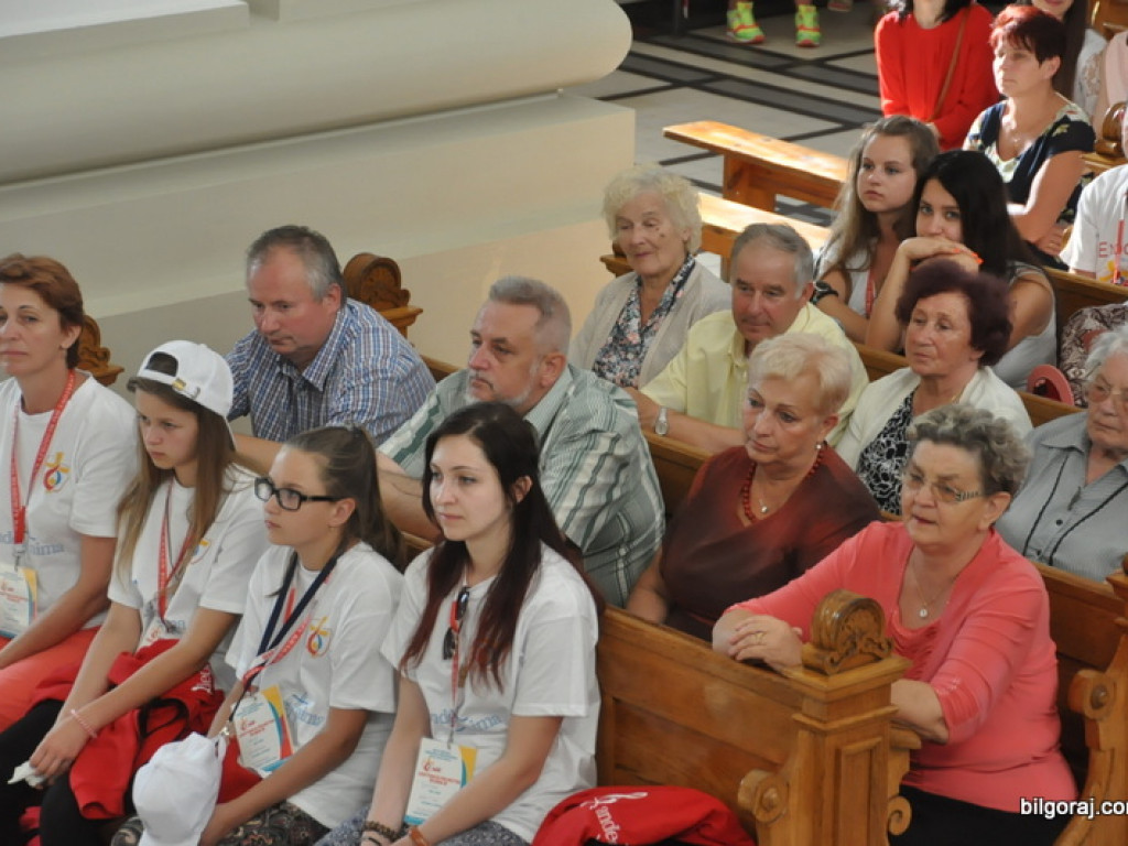 Światowe Dni Młodzieży - pielgrzymi nawiedzili sanktuarium św. Marii Magdaleny (FOTO, AUDIO)