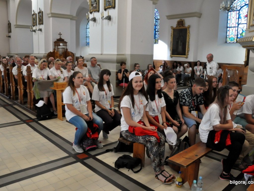 Światowe Dni Młodzieży - pielgrzymi nawiedzili sanktuarium św. Marii Magdaleny (FOTO, AUDIO)