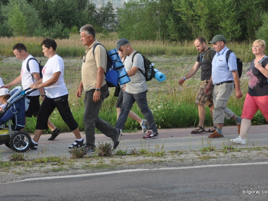 Pielgrzymi w drodze na Jasną Górę zawitali na Ziemię Biłgorajską (FOTO)