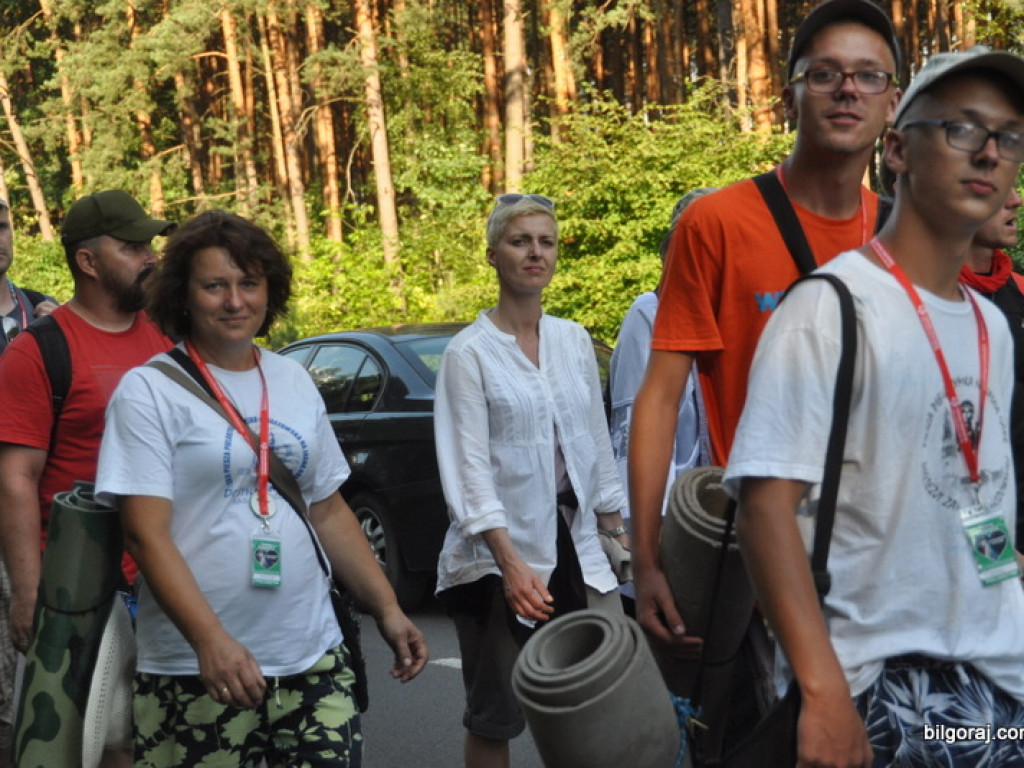 Pielgrzymi zawitali do Biłgoraja. Po raz 34. nasze Miasto jest przystankiem w drodze na Jasną Górę (FOTO)