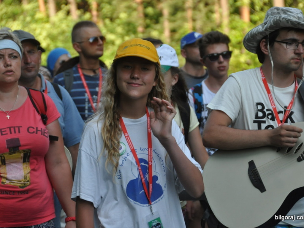 Pielgrzymi zawitali do Biłgoraja. Po raz 34. nasze Miasto jest przystankiem w drodze na Jasną Górę (FOTO)