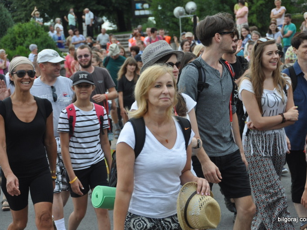 Pielgrzymi z Biłgoraja wyruszyli na pątniczy szlak do Czarnej Madonny (FOTO)