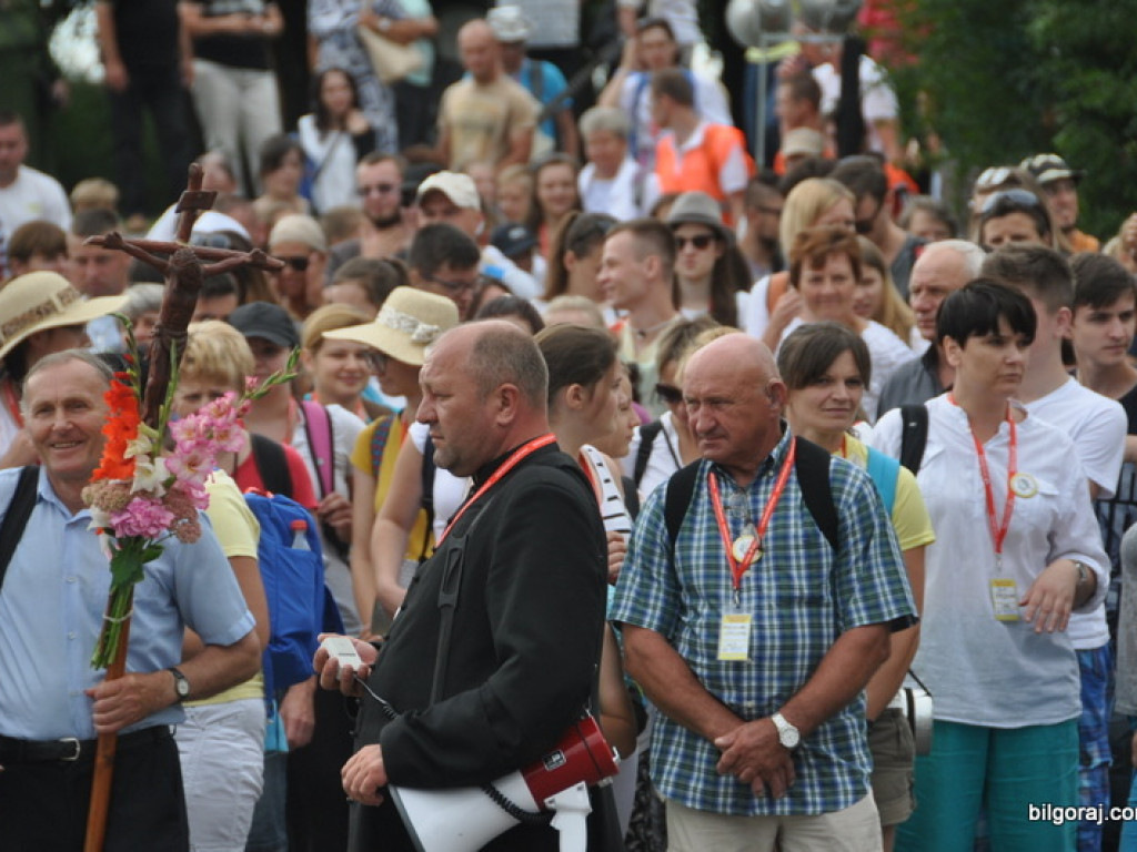 Pielgrzymi z Biłgoraja wyruszyli na pątniczy szlak do Czarnej Madonny (FOTO)
