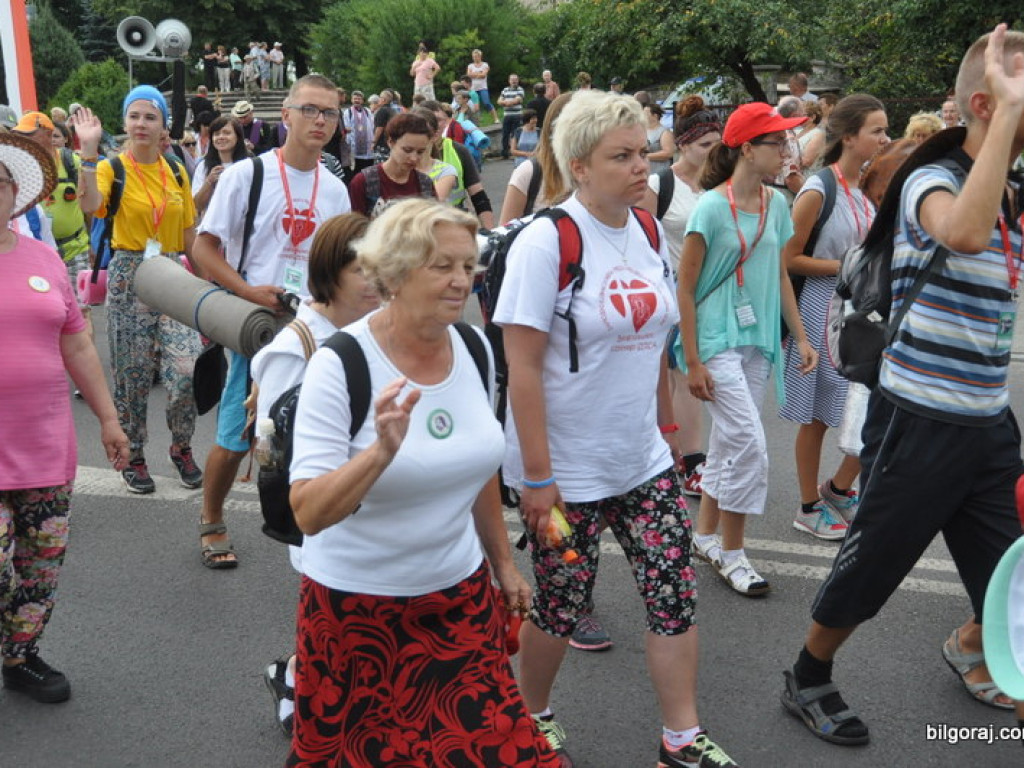 Pielgrzymi z Biłgoraja wyruszyli na pątniczy szlak do Czarnej Madonny (FOTO)