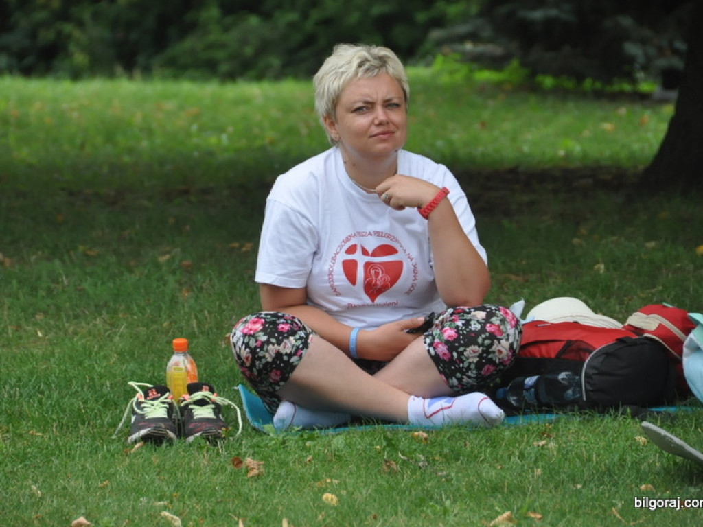 Pielgrzymi z Biłgoraja wyruszyli na pątniczy szlak do Czarnej Madonny (FOTO)