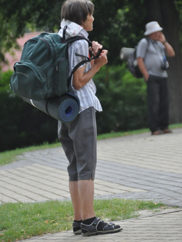Pielgrzymi z Biłgoraja wyruszyli na pątniczy szlak do Czarnej Madonny (FOTO)