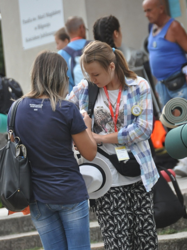 Pielgrzymi z Biłgoraja wyruszyli na pątniczy szlak do Czarnej Madonny (FOTO)