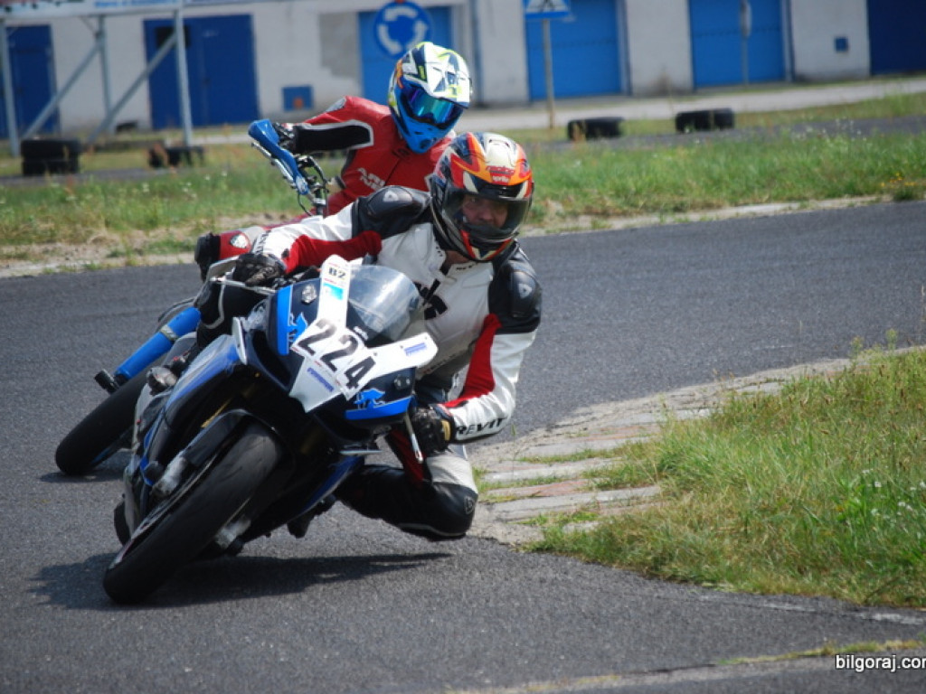 Wyścigi wraków i szkolenia dla motocyklistów (FOTO, WYNIKI)