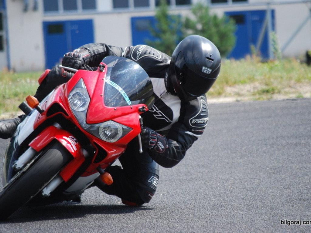 Wyścigi wraków i szkolenia dla motocyklistów (FOTO, WYNIKI)