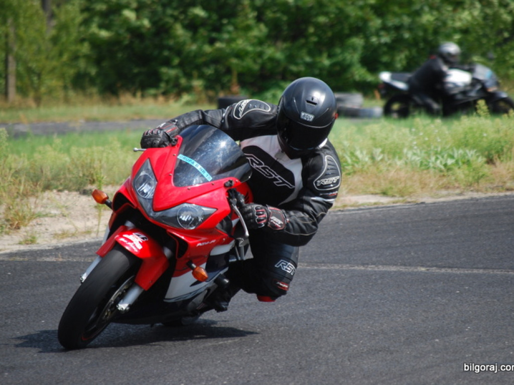 Wyścigi wraków i szkolenia dla motocyklistów (FOTO, WYNIKI)