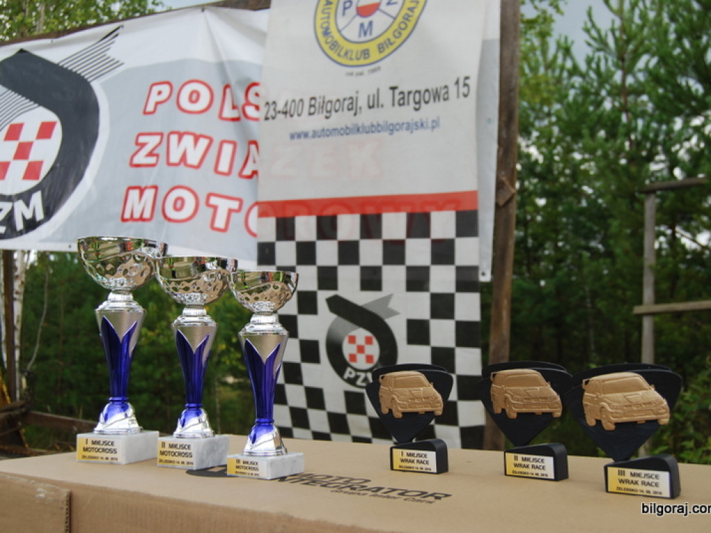 Wyścigi wraków i szkolenia dla motocyklistów (FOTO, WYNIKI)