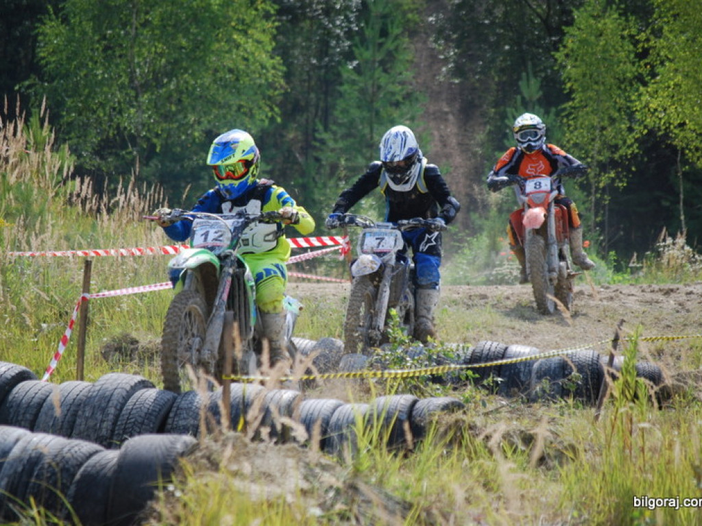 Wyścigi wraków i szkolenia dla motocyklistów (FOTO, WYNIKI)