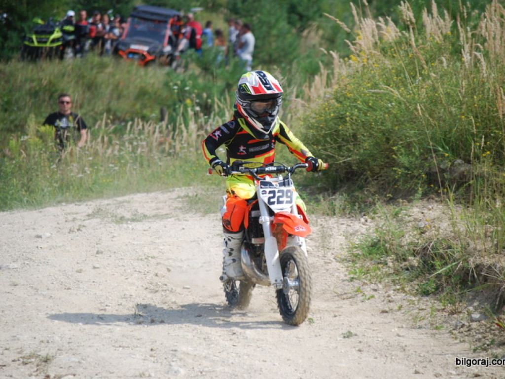 Wyścigi wraków i szkolenia dla motocyklistów (FOTO, WYNIKI)