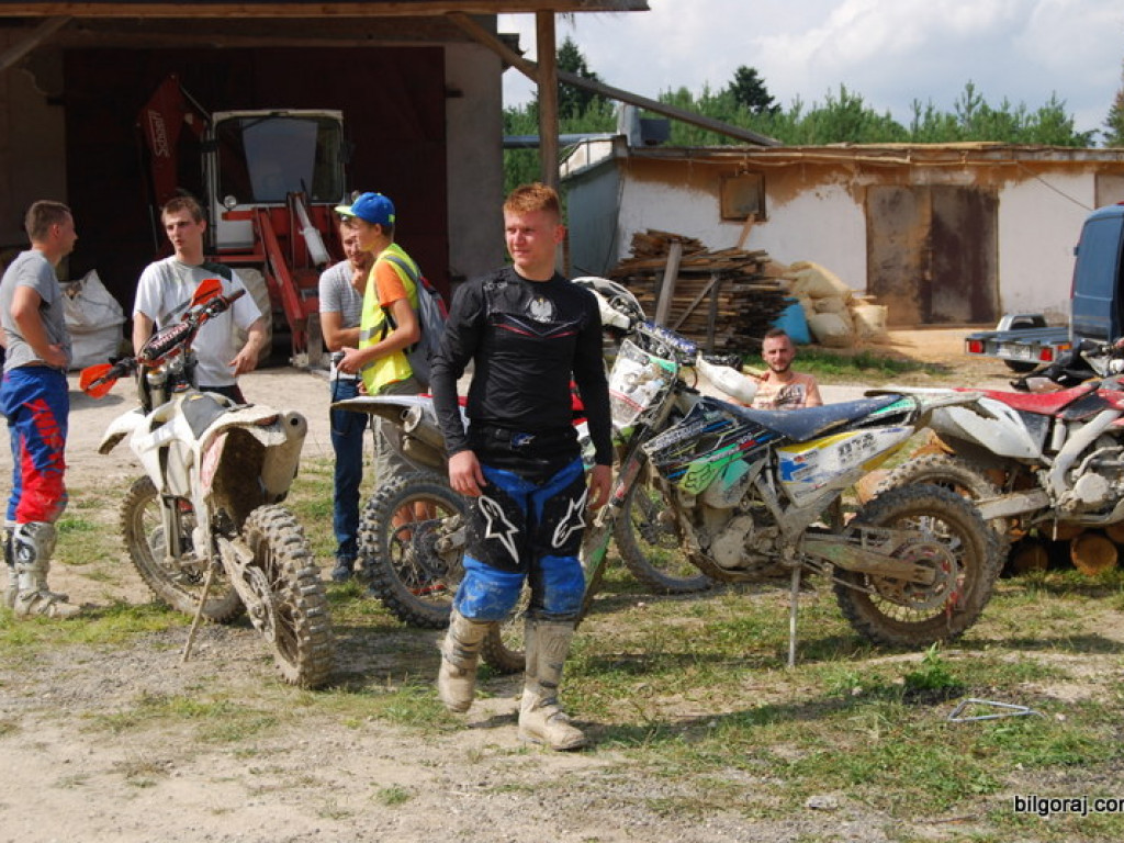 Wyścigi wraków i szkolenia dla motocyklistów (FOTO, WYNIKI)