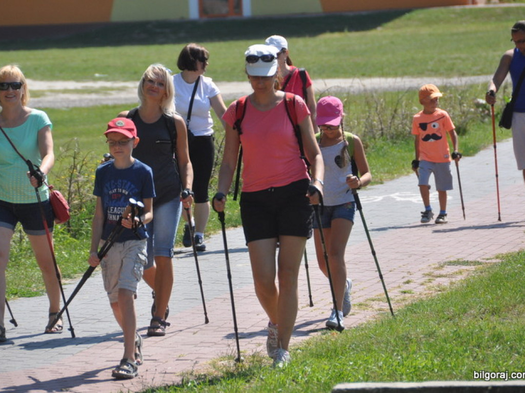 Rajd Nordic Walking po józefowskich szlakach (FOTO)