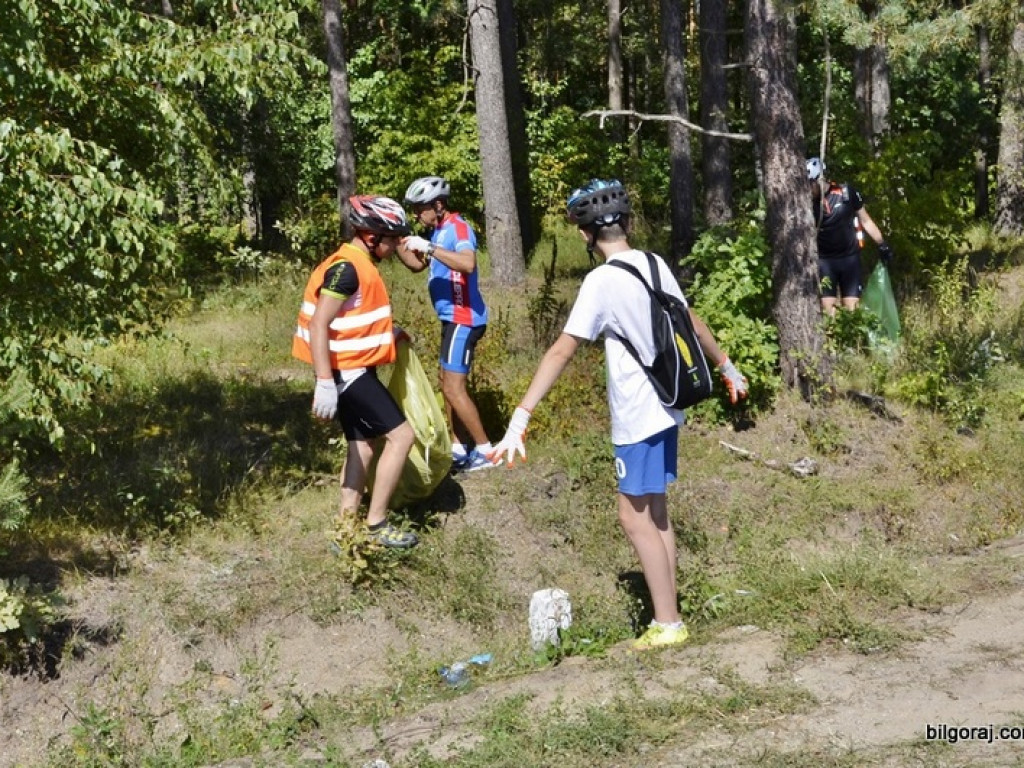 Bezpieczne i czyste szlaki rowerowe (FOTO)