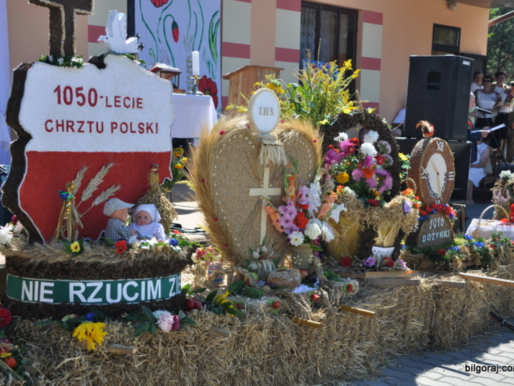 Gminna Józefów dożynki świętowała w Tarnowoli