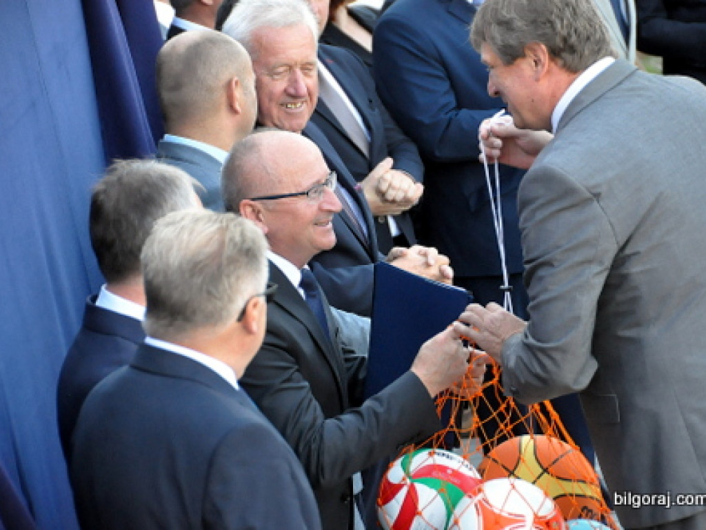 Uroczyste otwarcie boiska przy RCEZ w Biłgoraju (FOTO)