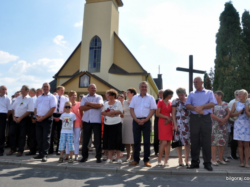 Dożynki gminno - parafialne w Gminie Tarnogród - Wola Różaniecka 2016 (FOTO)