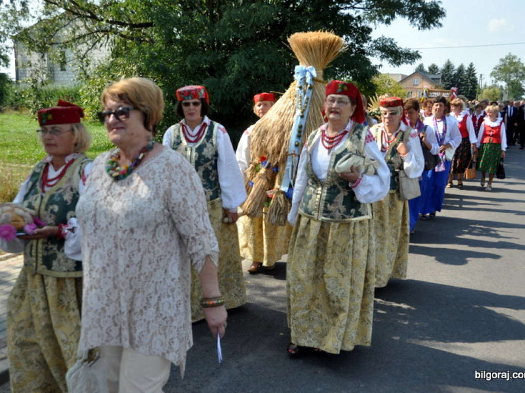 Dożynki gminno - parafialne w Gminie Tarnogród - Wola Różaniecka 2016 (FOTO)