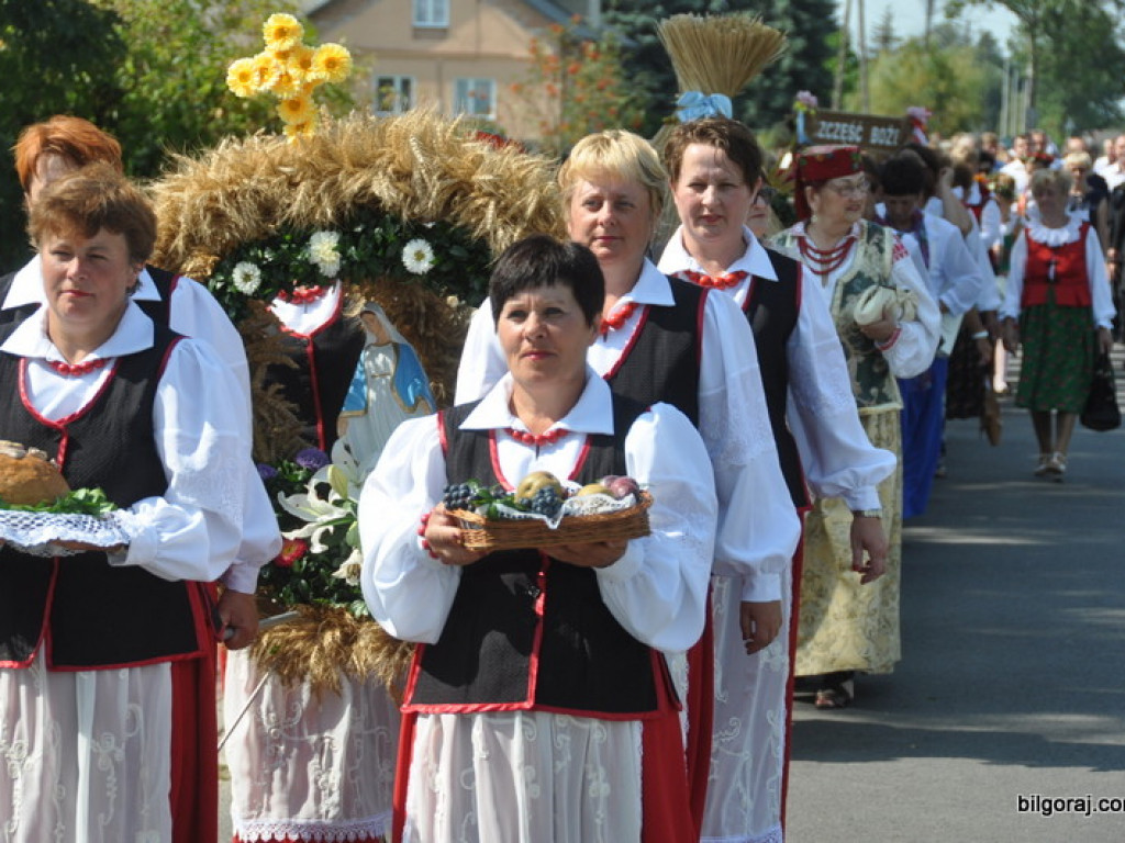 Dożynki gminno - parafialne w Gminie Tarnogród - Wola Różaniecka 2016 (FOTO)