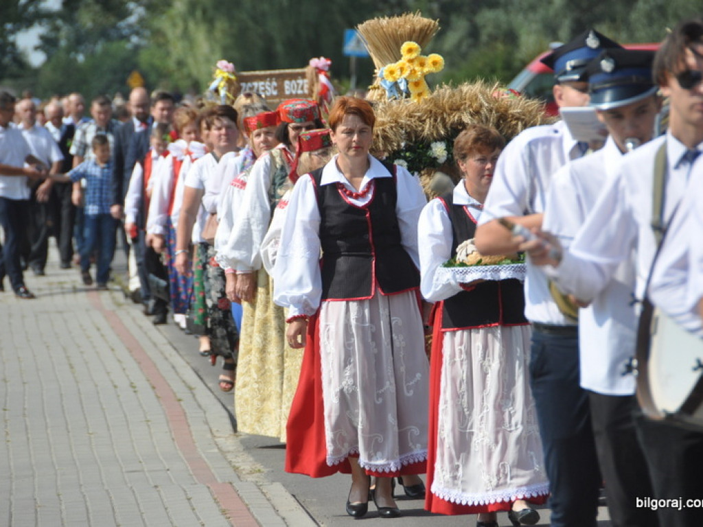 Dożynki gminno - parafialne w Gminie Tarnogród - Wola Różaniecka 2016 (FOTO)
