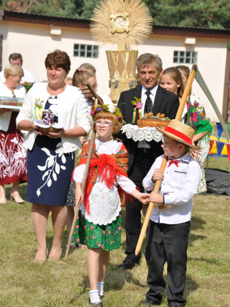 Gminno - parafialne dożynki Gminy Księżpol w tym roku odbyły się w Zaniach (FOTO)