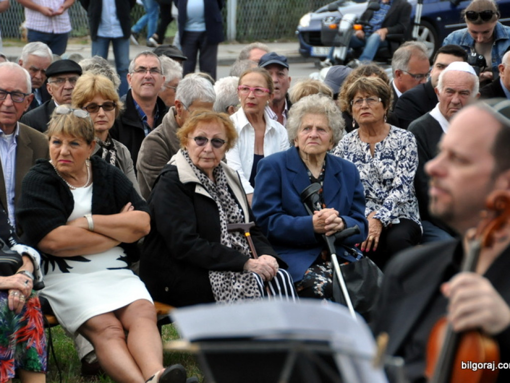 Otwarcie ściany pamięci w Biłgoraju (FOTO)