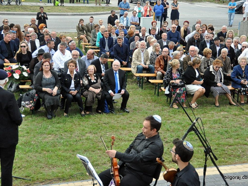 Otwarcie ściany pamięci w Biłgoraju (FOTO)