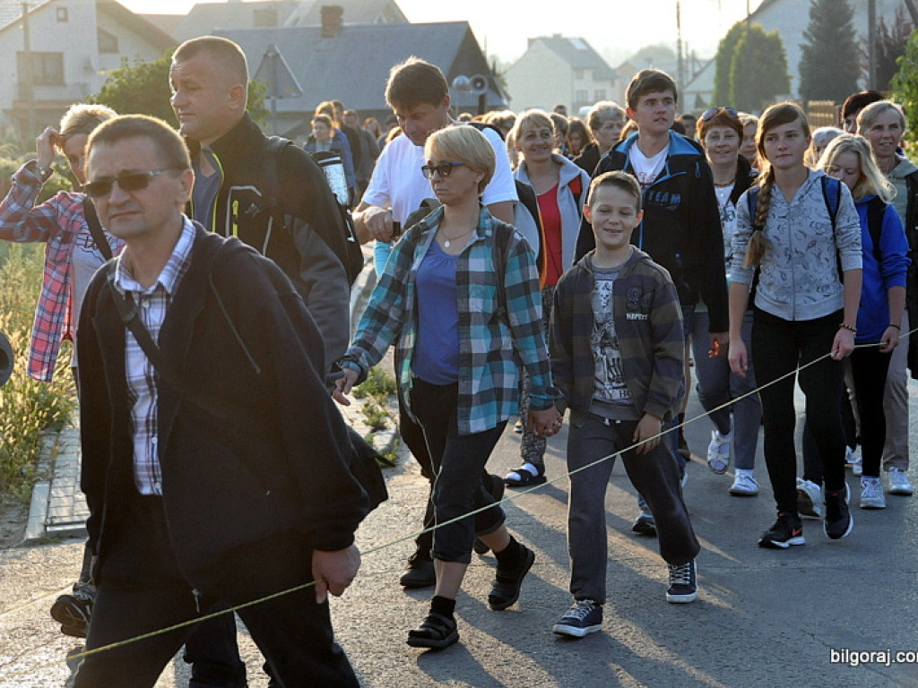 W drodze do Matki Boskiej Łaskawej (FOTO)