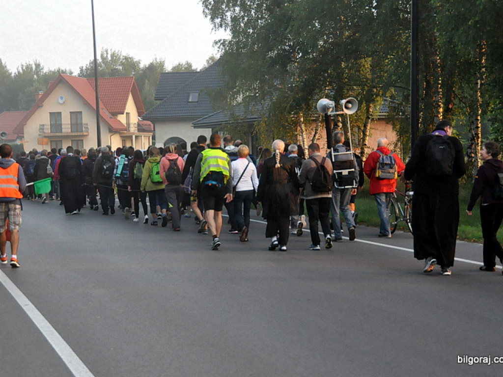 W drodze do Matki Boskiej Łaskawej (FOTO)
