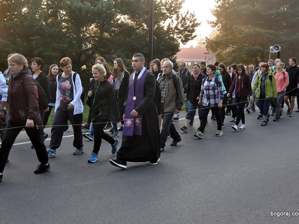 W drodze do Matki Boskiej Łaskawej (FOTO)