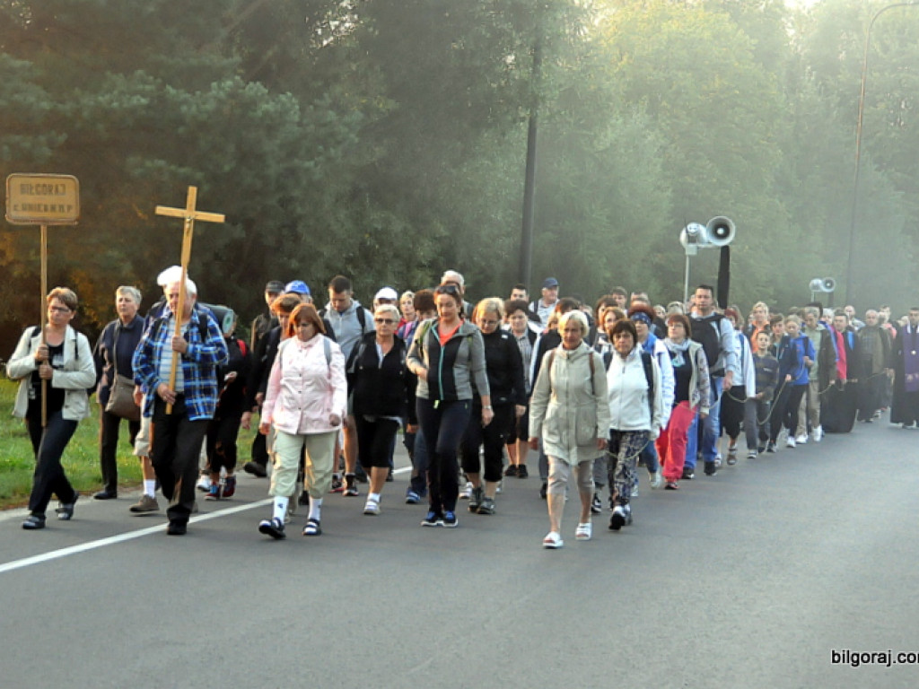 W drodze do Matki Boskiej Łaskawej (FOTO)