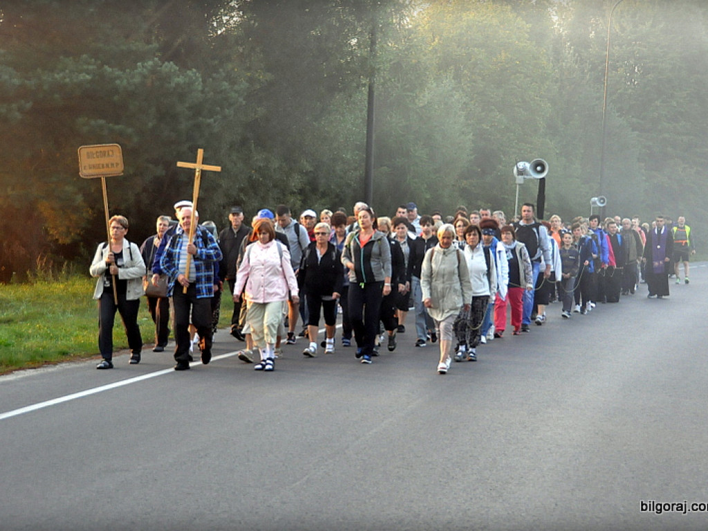 W drodze do Matki Boskiej Łaskawej (FOTO)