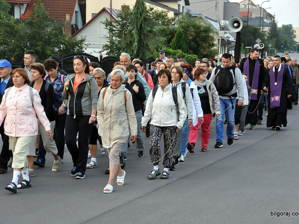 W drodze do Matki Boskiej Łaskawej (FOTO)