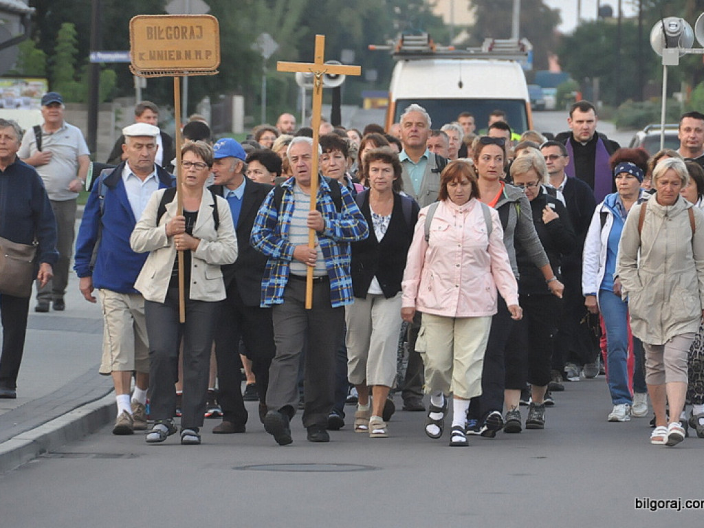 W drodze do Matki Boskiej Łaskawej (FOTO)
