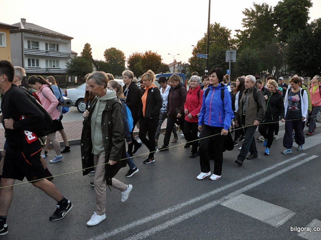 W drodze do Matki Boskiej Łaskawej (FOTO)