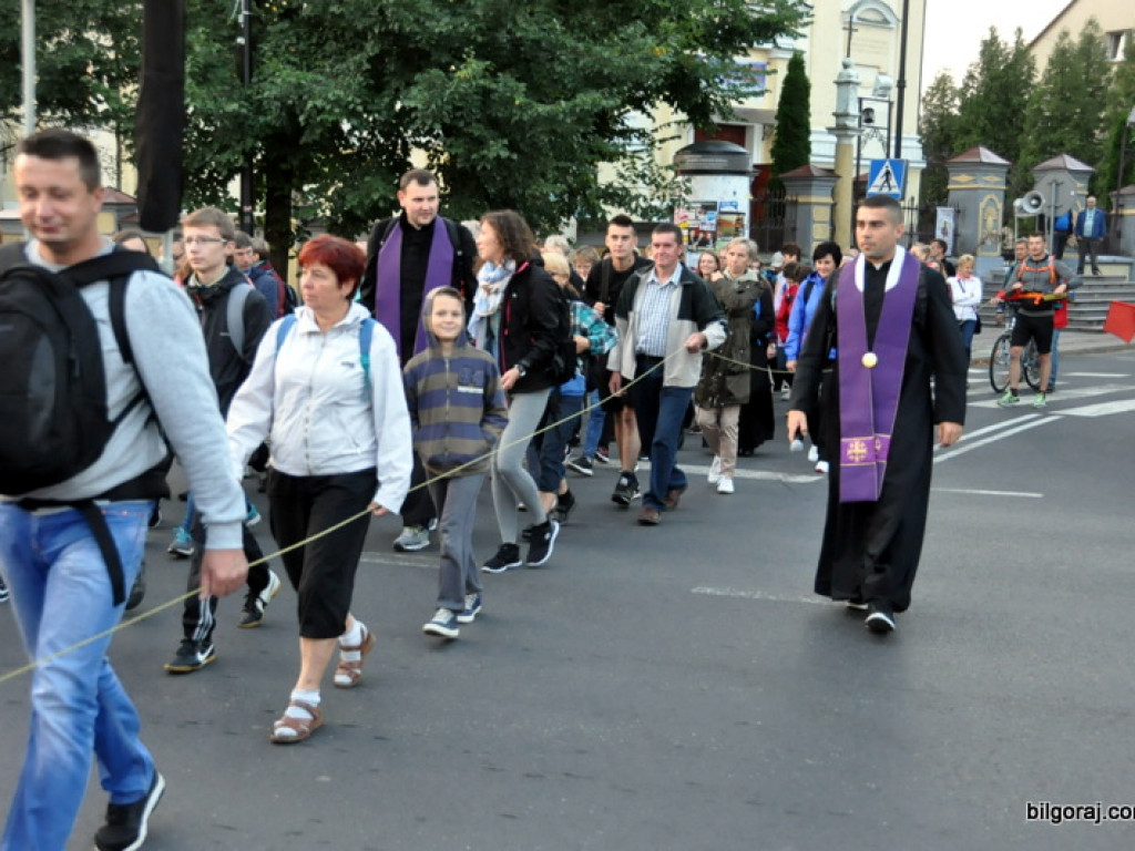 W drodze do Matki Boskiej Łaskawej (FOTO)