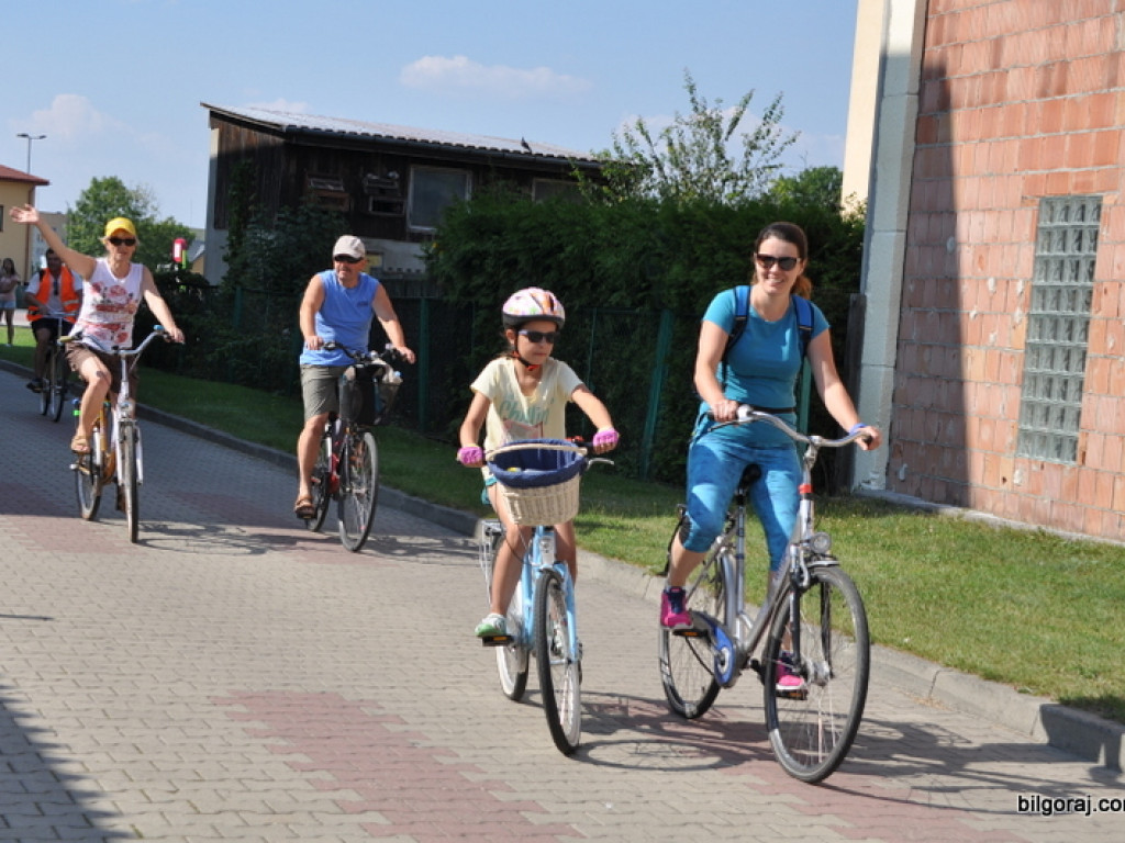 Osiedle Ogrody na rowerach (FOTO)