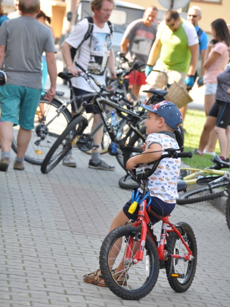 Osiedle Ogrody na rowerach (FOTO)