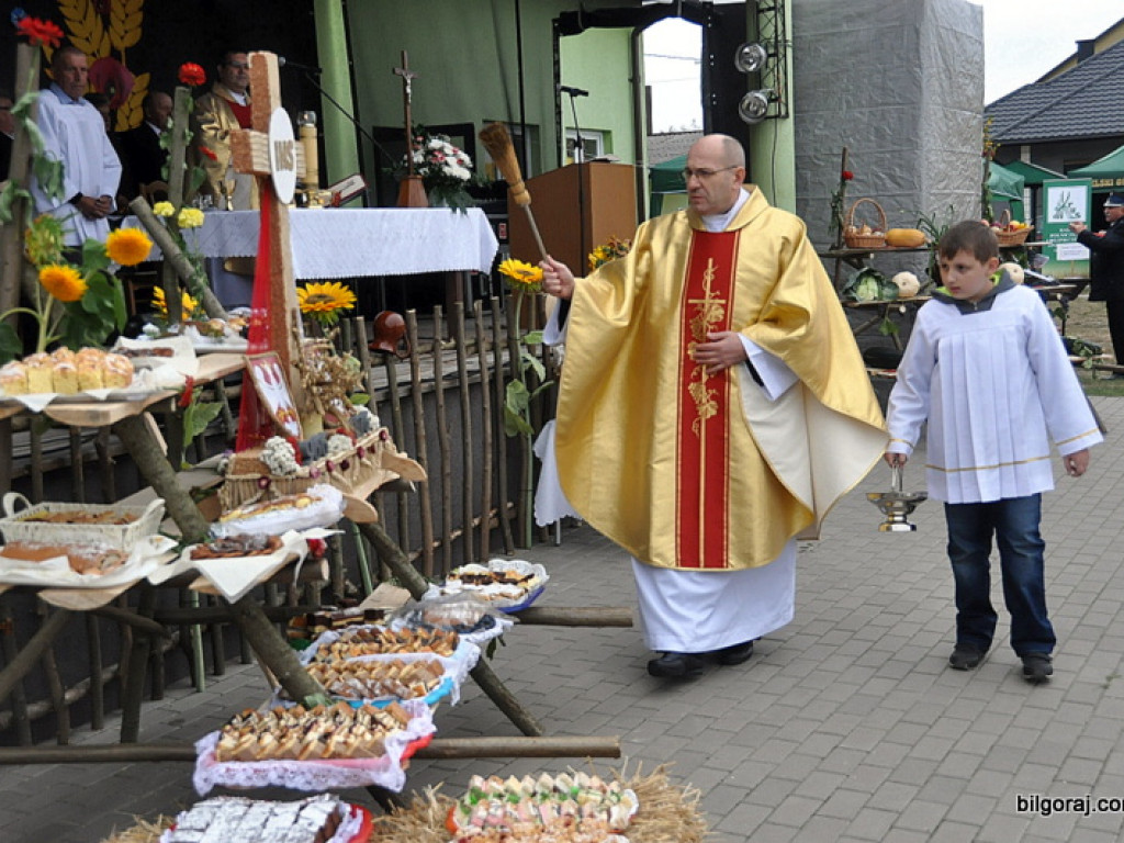 Dożynki gminno - parafialne w Gminie Tereszpol (FOTO)