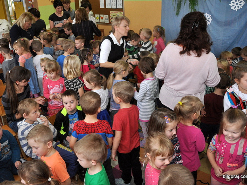 Jasełka w Samorządowym Przedszkolu Nr 3. Głównymi aktorami 6-latki (FOTO)