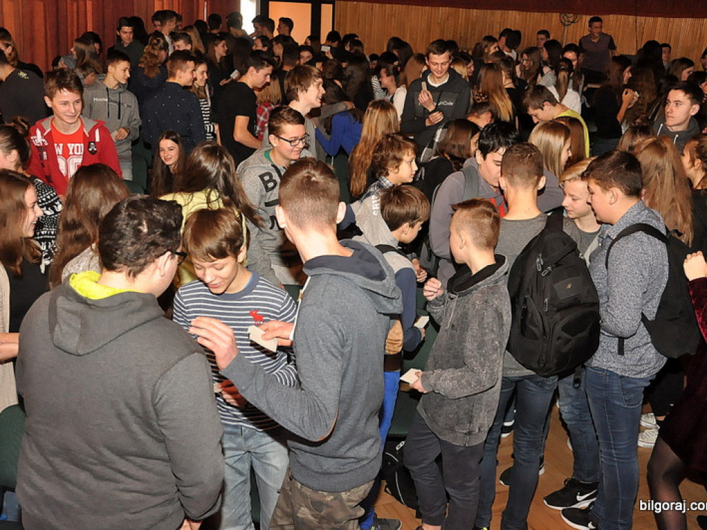 Świąteczne przedstawienie w ONZ-cie. Na wyprostowanie dróg nigdy nie jest za późno (FOTO)