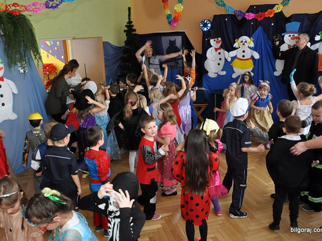 Karnawałowe szaleństwo na balu w Samorządowym Przedszkolu Nr 3 (FOTO)