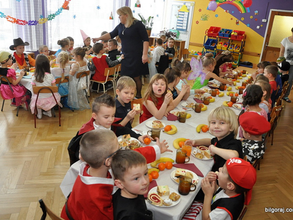 Karnawałowe szaleństwo na balu w Samorządowym Przedszkolu Nr 3 (FOTO)